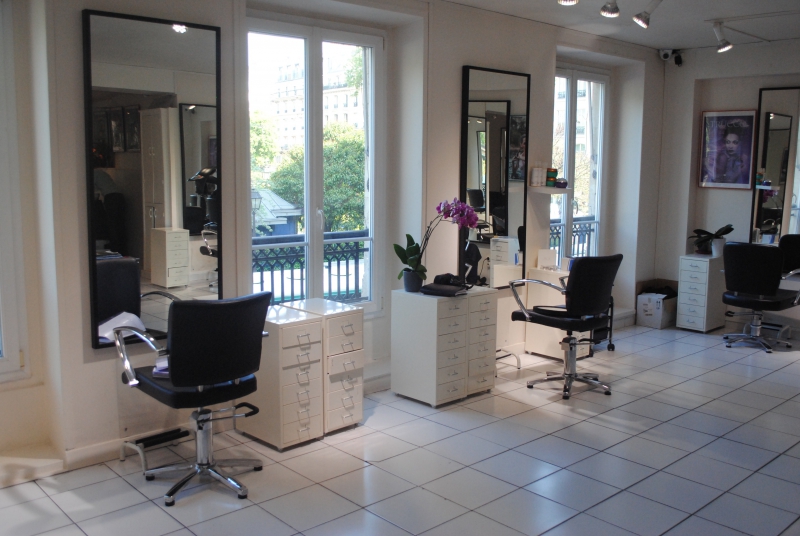 salon-coiffure-LA COLLE SUR LOUP-min_floor-home-office-property-living-room-room-781228-pxhere.com